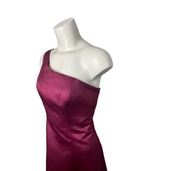 ALFRED ANGELO 7054 One Shoulder Berry Purple Satin Bridesmaid Dress 10 NEW ⭐️⭐️ - Picture 3 of 8